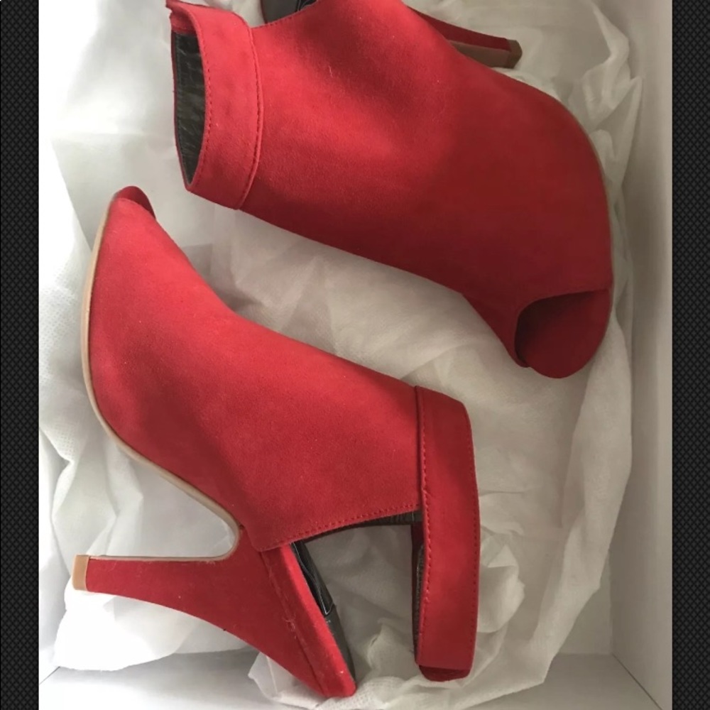 Vintage by Jeffrey Campbell Red Suede Bootie (new)